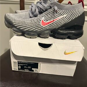 Nike Air VaporMax Flyknit 3 - Gray/Red Sz.8